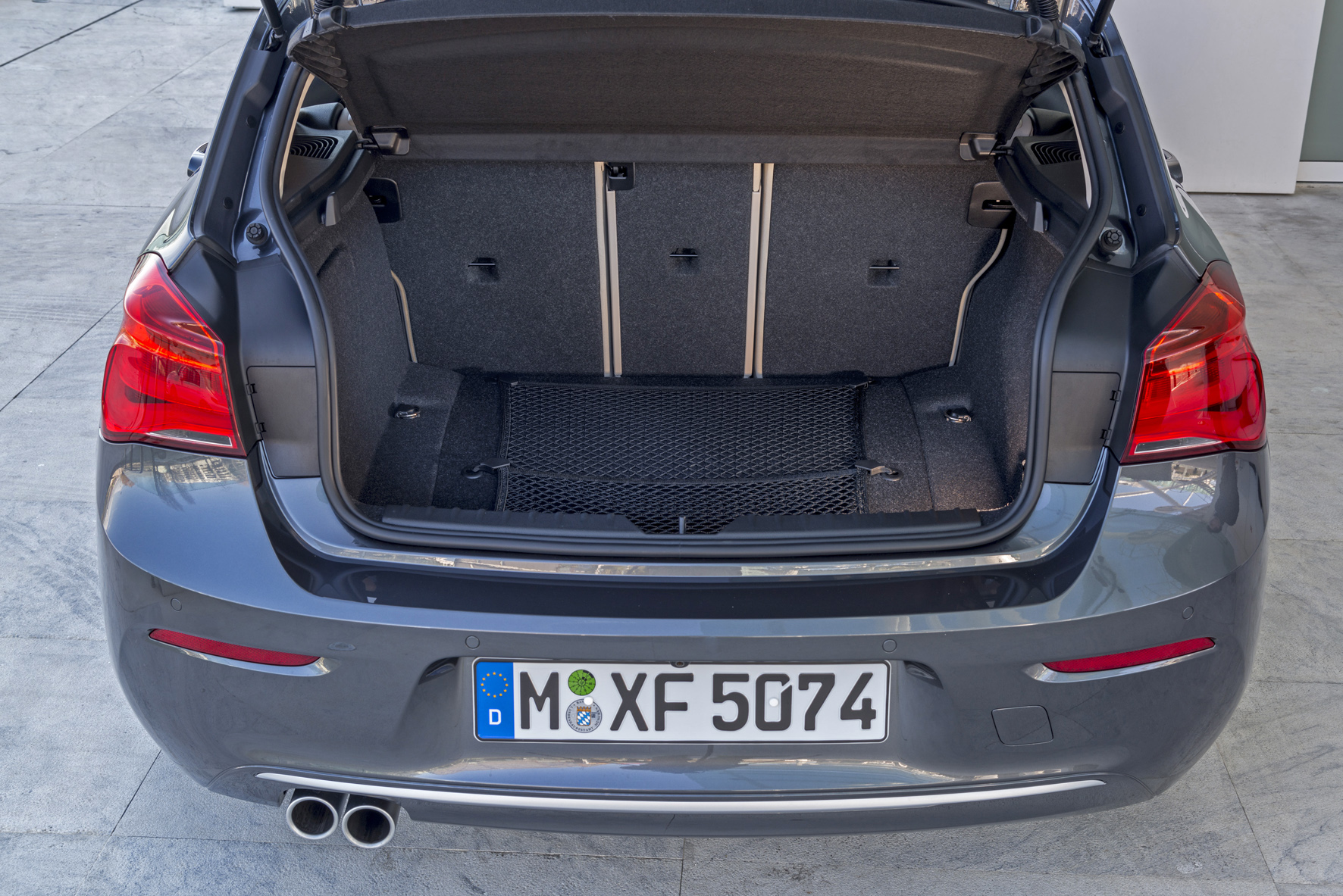 Open boot of a BMW 1 Series